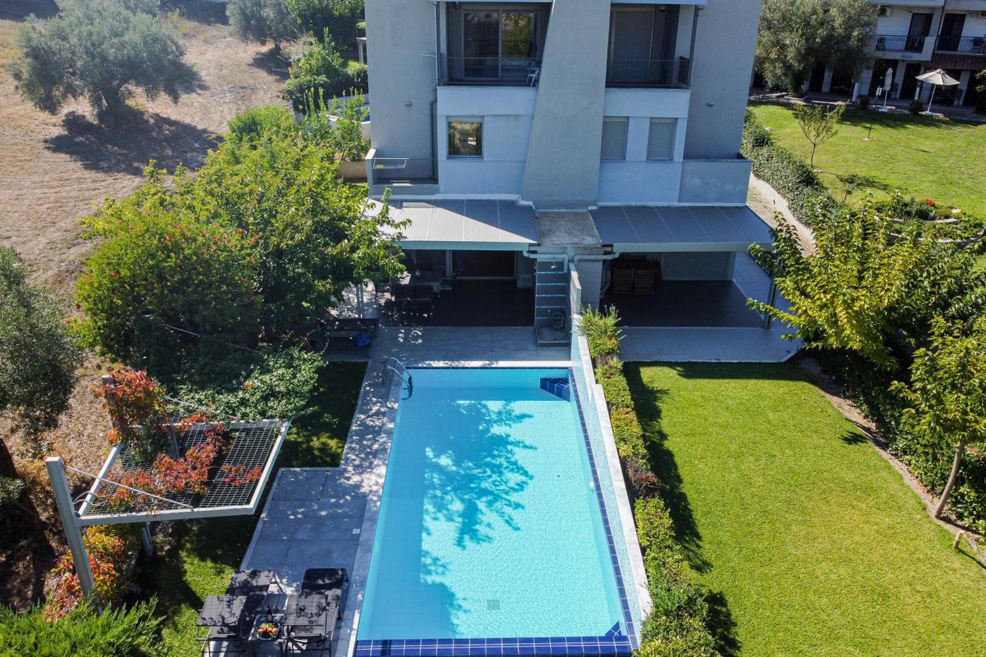 Deluxe Chrousso Pool Villa パリウリ エクステリア 写真
